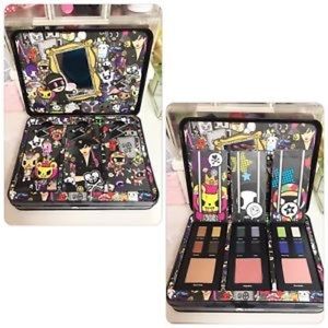 Tokidoki eyeshadow palette